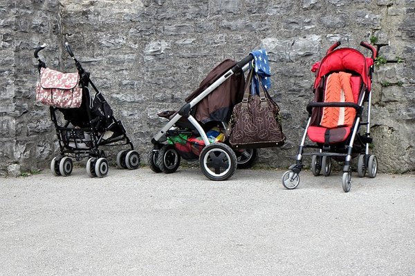 Quelle poussette pour les courses à pied et les terrains fragiles ?
