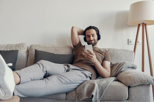 Pourquoi intégrer le canapé beige dans sa décoration intérieure ?