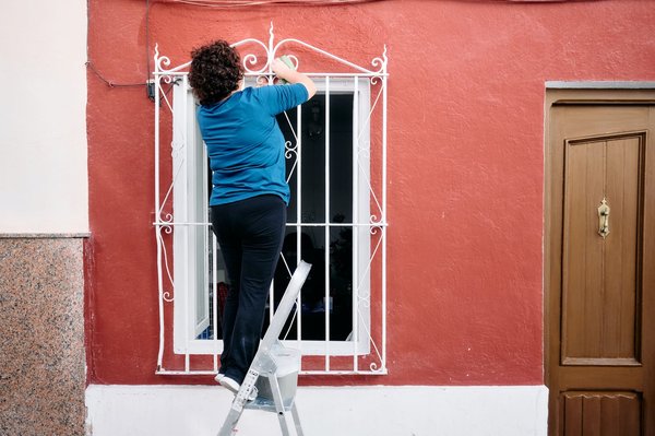 Les avantages de la menuiserie métallique et de la ferronnerie pour votre maison
