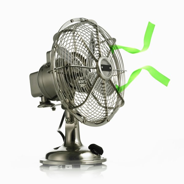 Le ventilateur sur pied en bois : un appareil au design révolutionnaire et aux multiples avantages